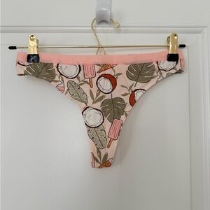 NWOT Splendies Size M Tropical Print Thong Panty